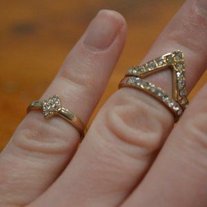 Set of 3 Mid Finger Rings Gold with Stones
